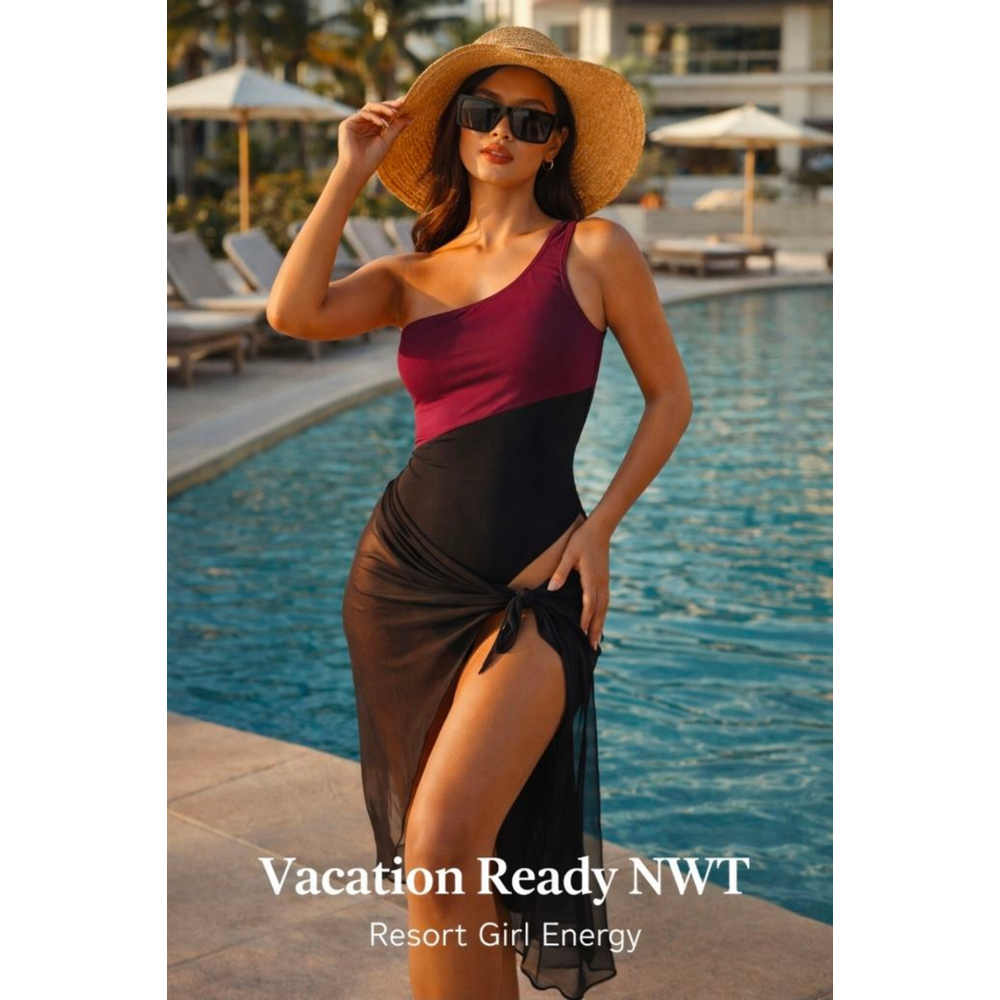 Mynah One Shoulder Colorblock One Piece Swimsuit NWT Medium Berry Black Cheeky